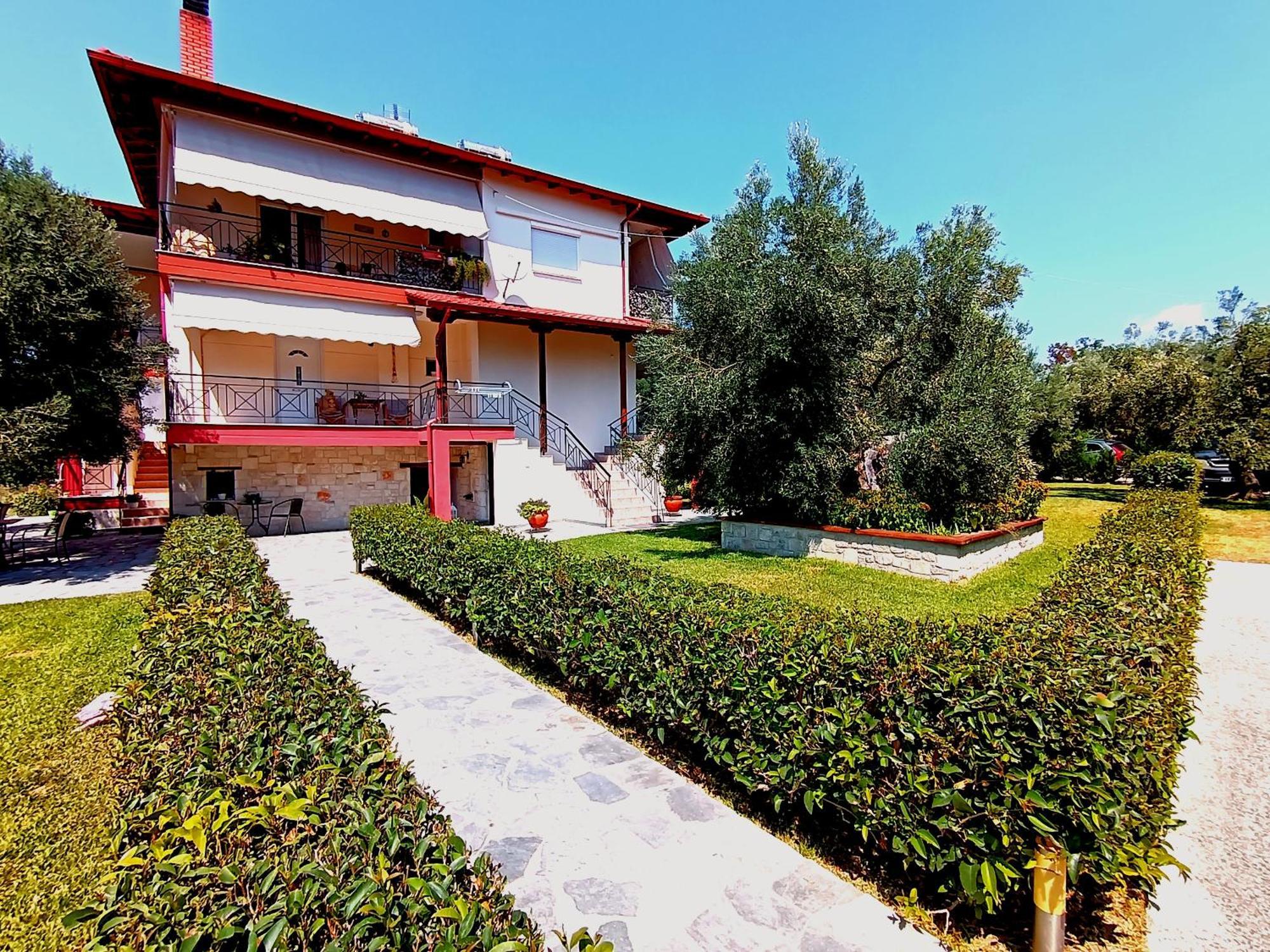 Giorgos Apartments. Skála Foúrkas Esterno foto