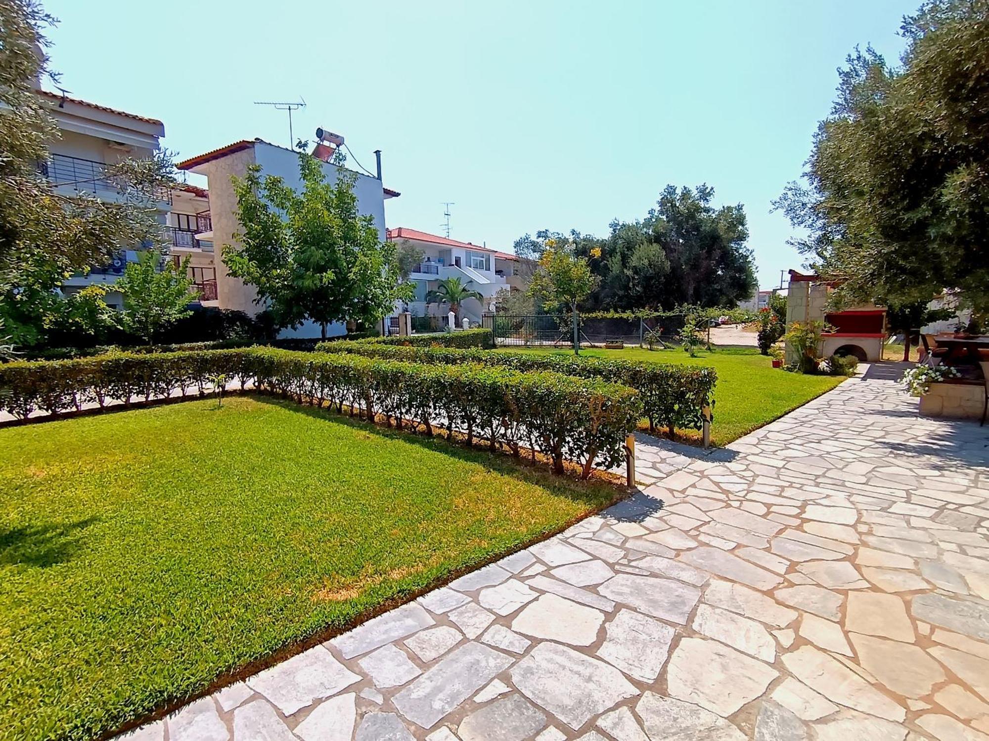 Giorgos Apartments. Skála Foúrkas Esterno foto