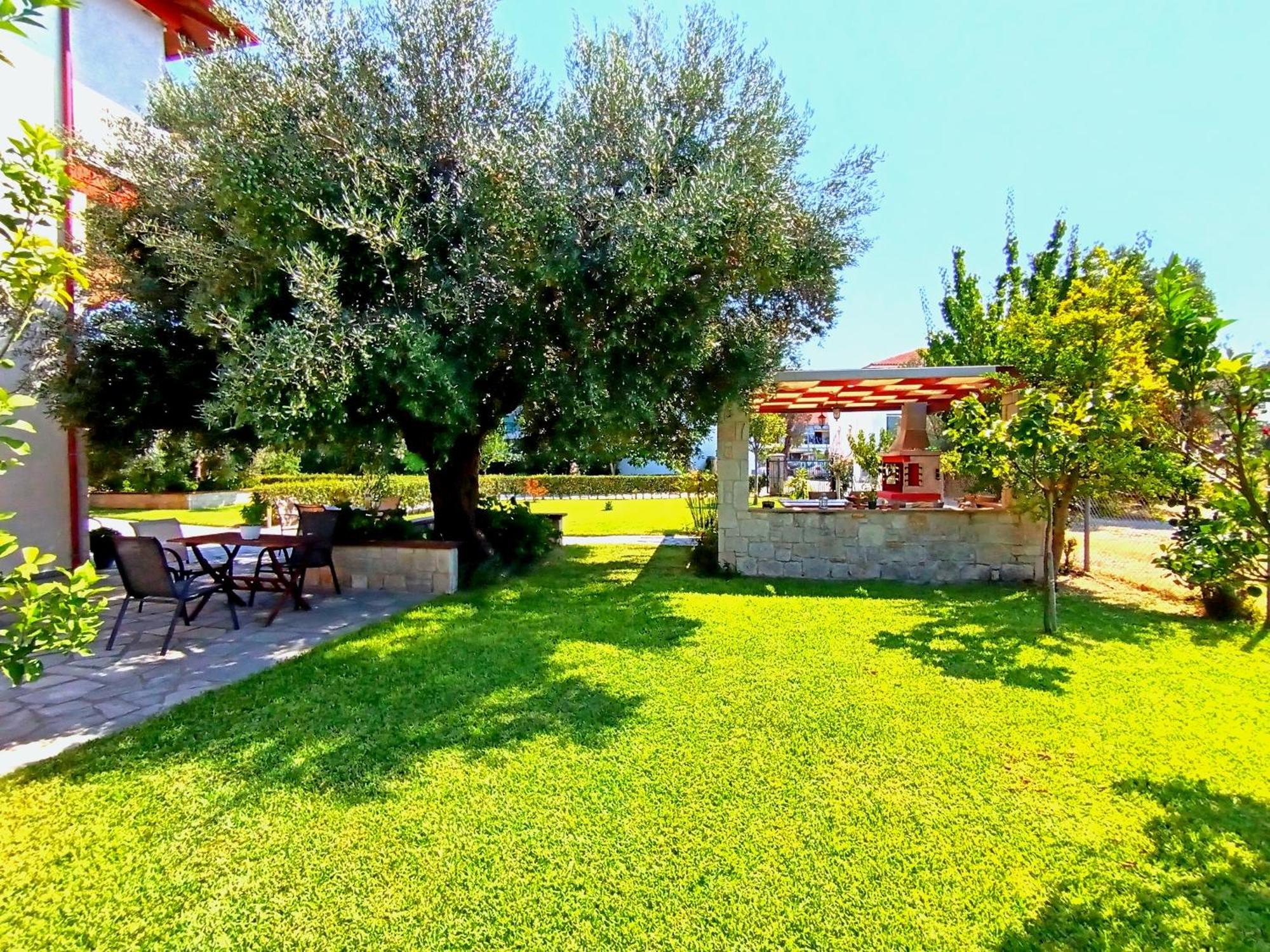 Giorgos Apartments. Skála Foúrkas Esterno foto